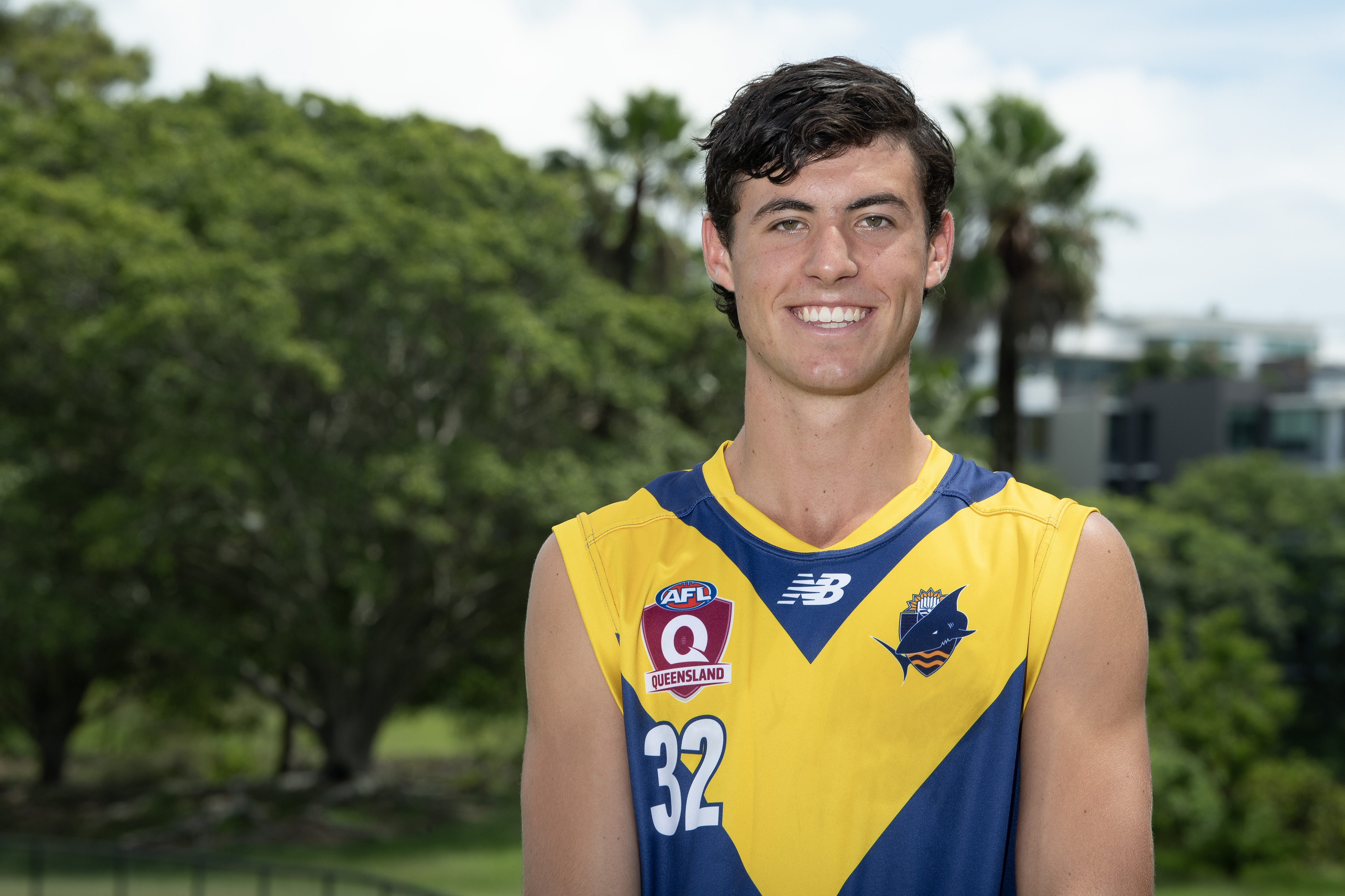 Reinforcements arrive for battle with improved Roos. | Bond University ...