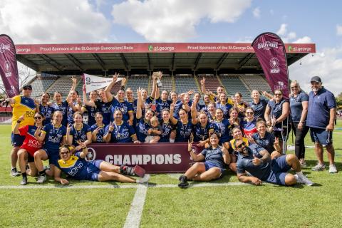 Women's premiership team photo 