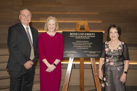 Vice Chancellor, Queensland Governor and Chancellor with plaque opening new building